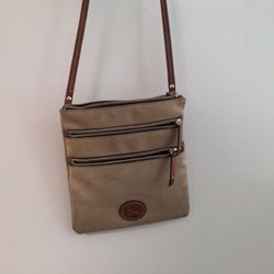 Dooney And Bourke Purse