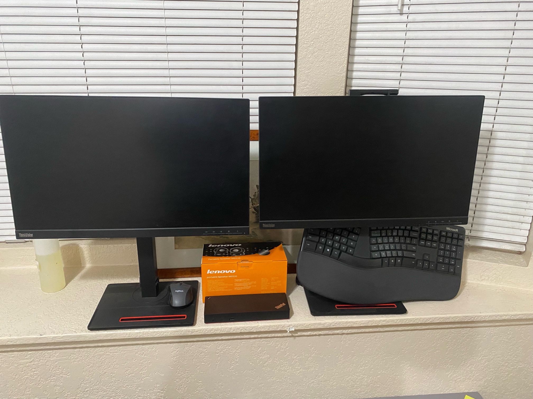 Monitors And Accessories 