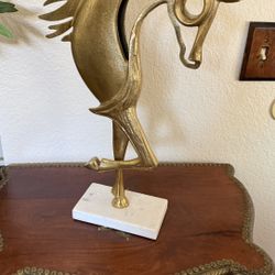 Home Decoration Like New ( Price Is Firm) 