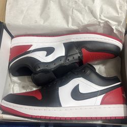 Air Jordan 1 low- white/black varsity red-white
