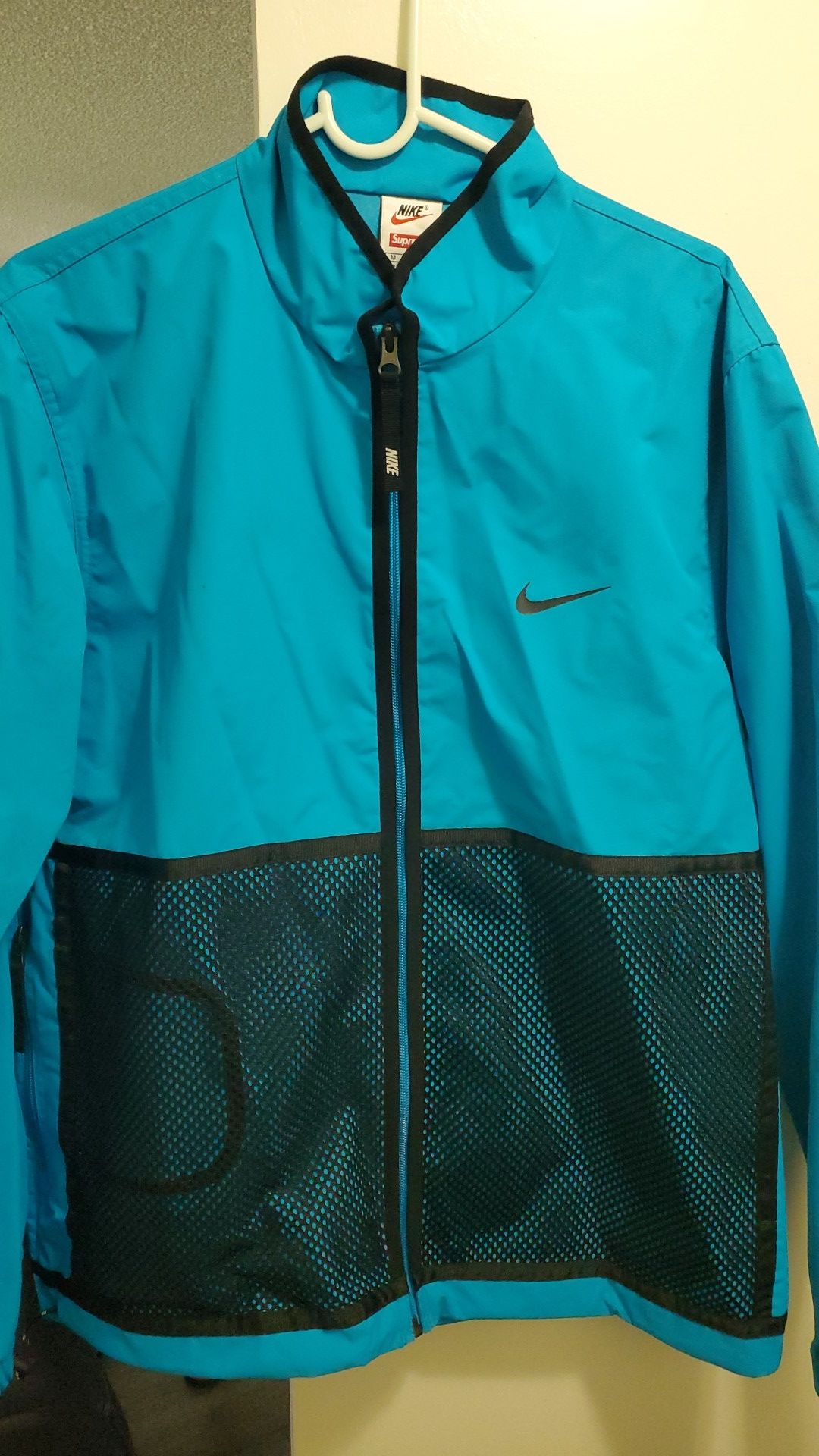 Nike supreme jacket