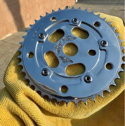 Gt bmx pro performer power series wing stamp 42T sprocket with new gt bolts