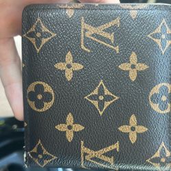 LV Wallet