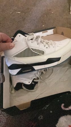 Boys shoes