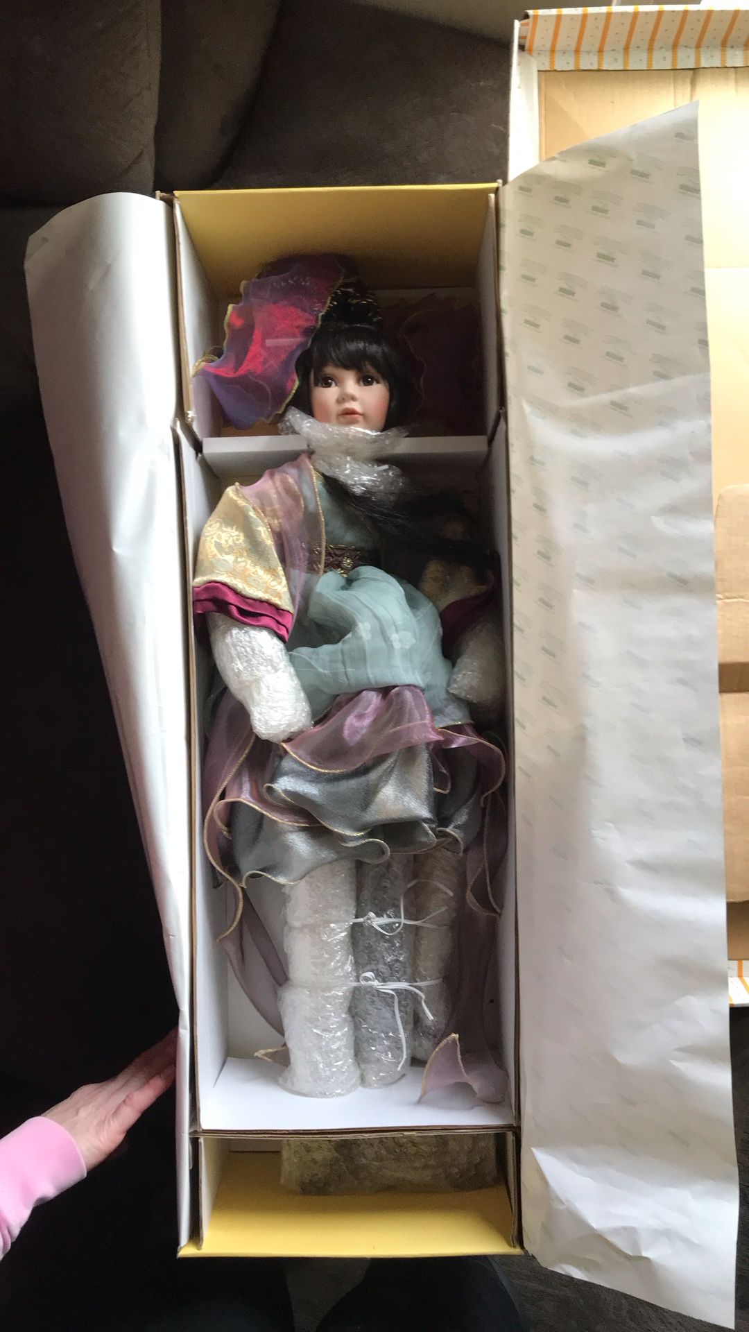 Seymour Mann Connoisseur Collection Doll