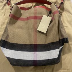 Burberry Purse