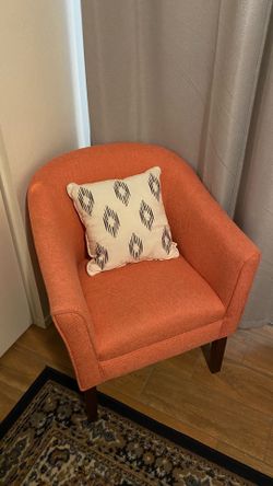 Mid Century Modern salmon color Chair