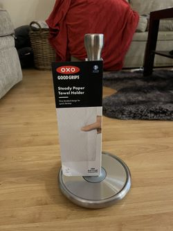 New Oxo Good Grips Steady Paper Towel Holder