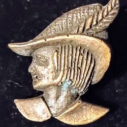 Robin Hood Face Portrait Metal Vintage Collectible Lapel Pin Rare