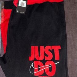 Brand New Nike Joggers Jogger 