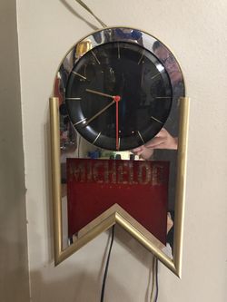 Vintage Michelob Beer Lighted Clock