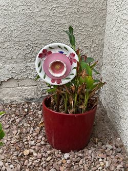 Ceramic Plate Flower Garden Art Stake