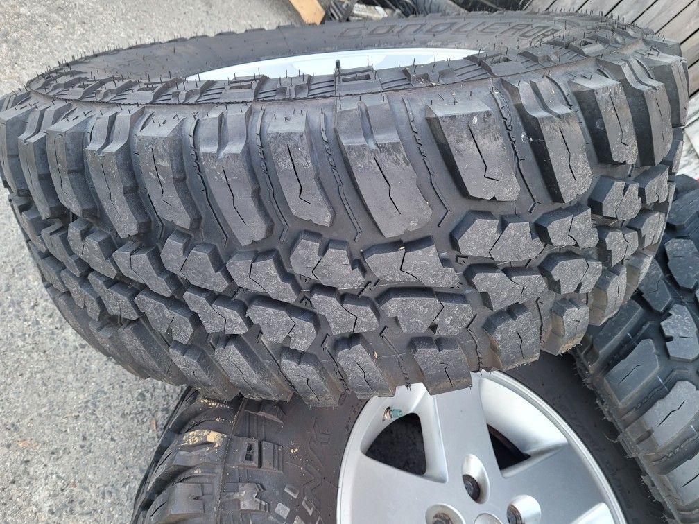 TIRES 315/70/27