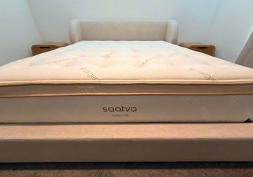 King Saatva HD Mattress *delivery*