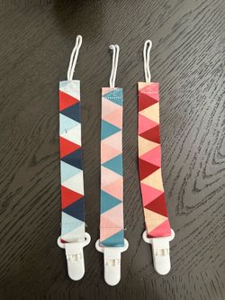 Pacifier holder