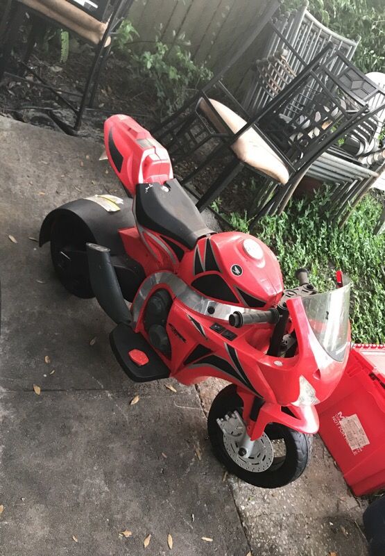 Honda CBR 1000 power wheel for kids