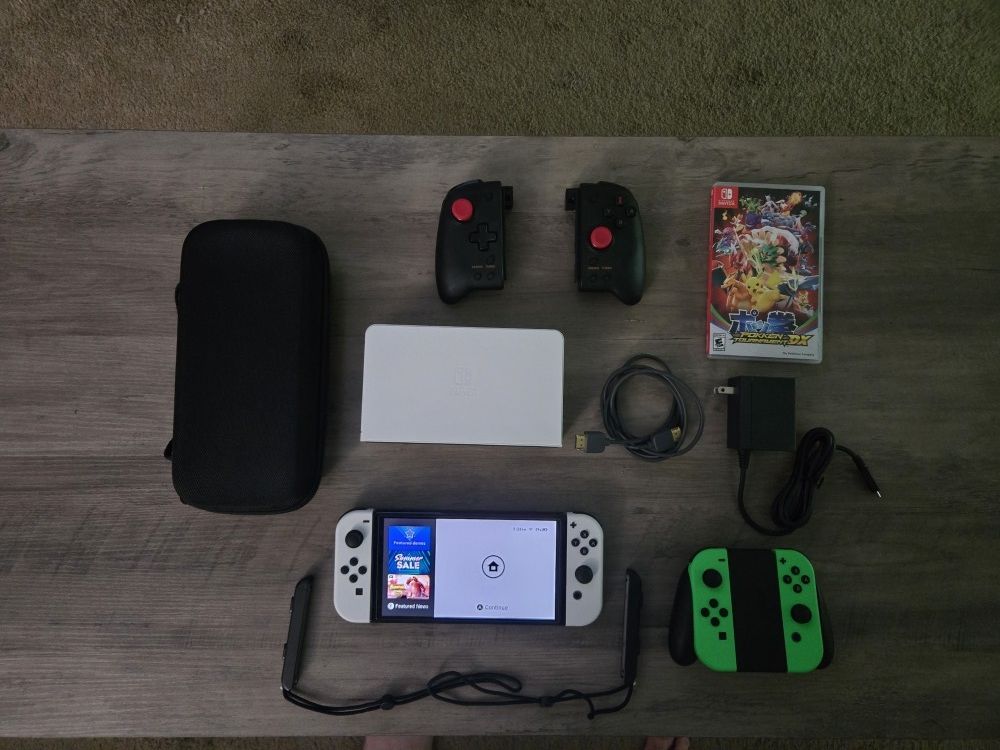 Switch OLED with Game And Accessories