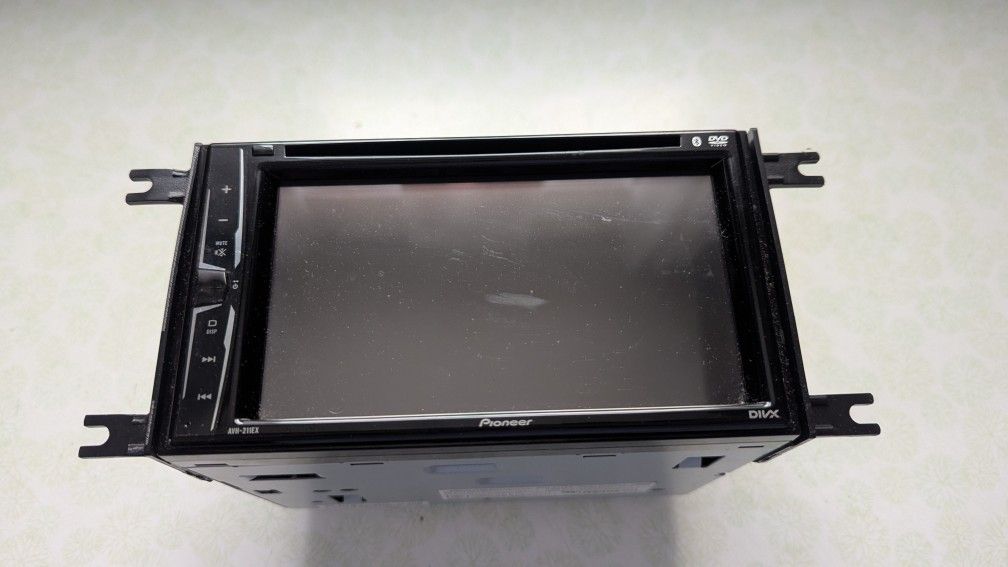 Pioneer AVH 211EX CAR RADIO with Remote- Best Offer