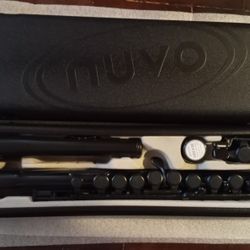 Students Flute Nuvo