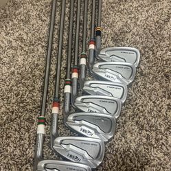 Honma/ Ping/ Titleist Iron Set!!