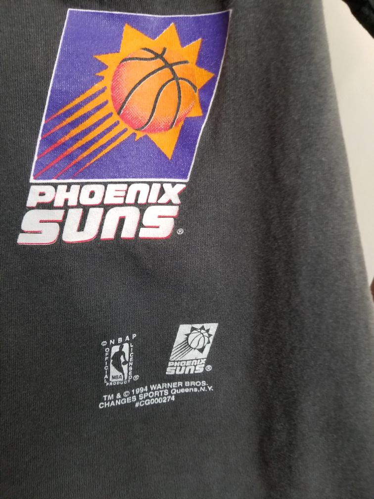 Vintage NBA Phoenix Suns Basketball Looney Toons Tee for Sale in Hammond,  IN - OfferUp
