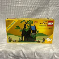 Lego Forest Hideout 