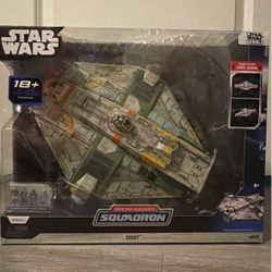 Star Wars Micro Galaxy Ghost 15” Vehicle With 4 Micro Figured