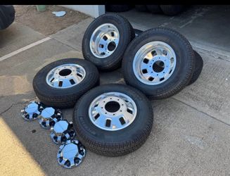 2026 18” gmc sierra 3500 wheels tires new