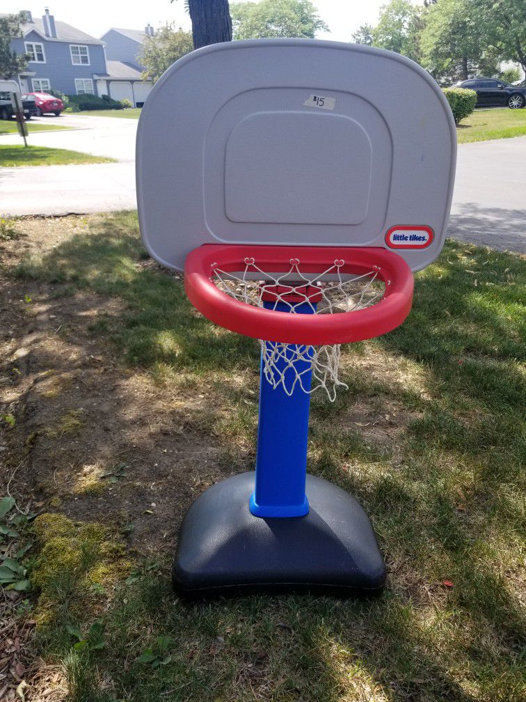 Kid's Adjustable Basketball Hoop