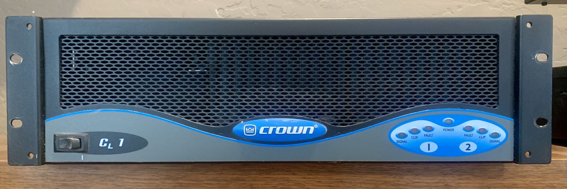 Crown CL 1 Power Amplifier