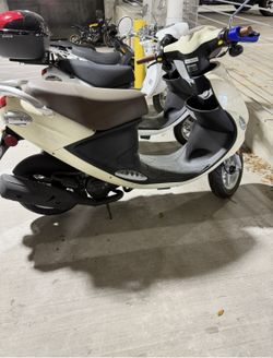 2024 Buddy 49cc Scooter