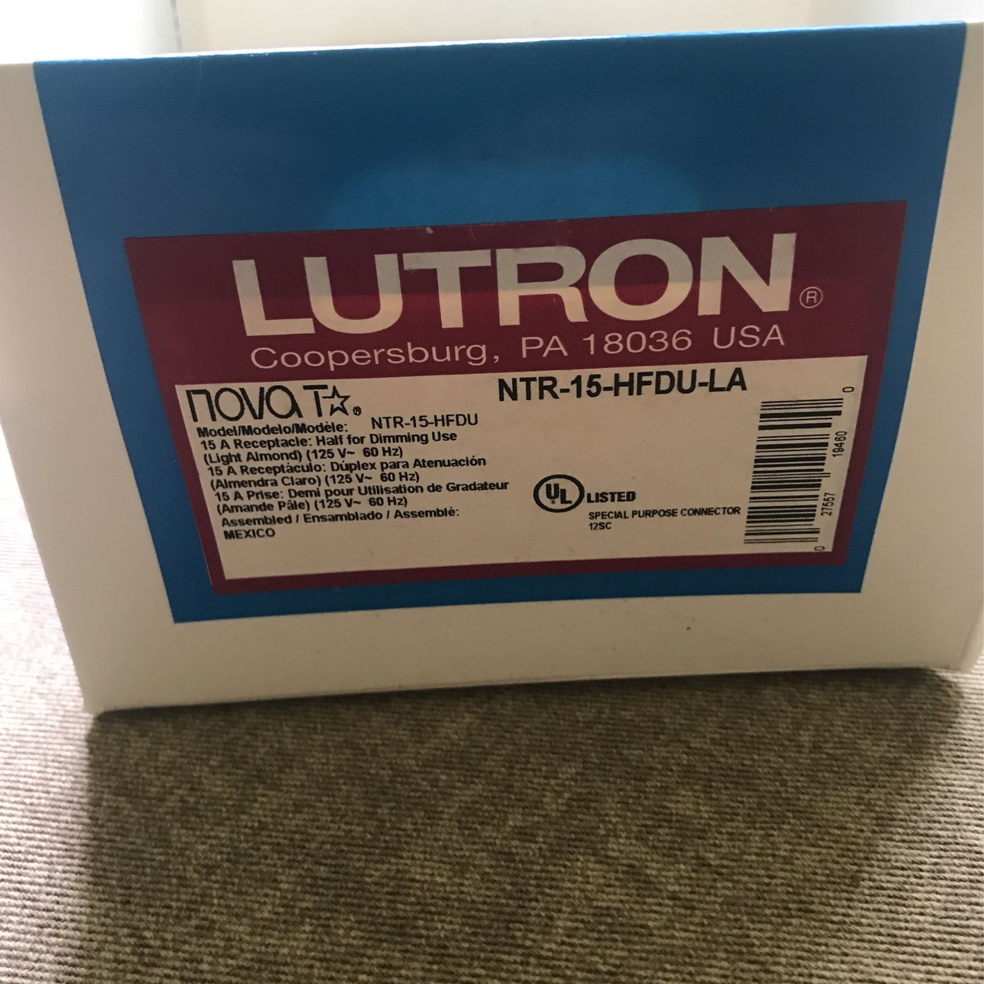 LUTRON NOVA NTR-15-HFDU-LA 15A RECEPTACLE HALF FOR DIMMING USE. LIGHT ALMOND 