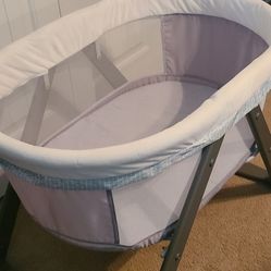 Bassinet 