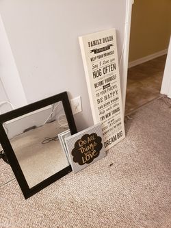 Household decoratives