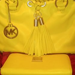 Michael Kors Leather Handbag & Matching Wallet