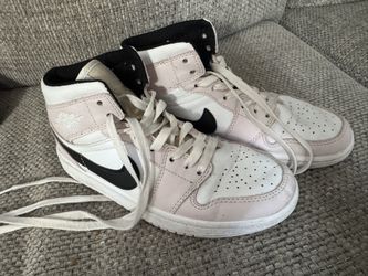Nike Jordan Shoes Adult Size 6 Great Condition Like New