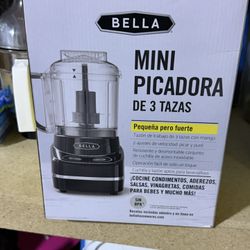 Mini Picadora Chopping Machine - $10