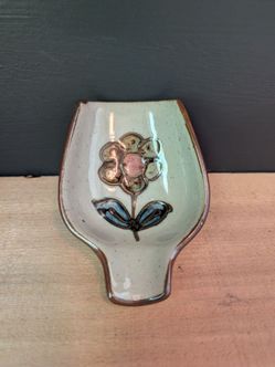 Vintage Stoneware Flower Spoon Rest
