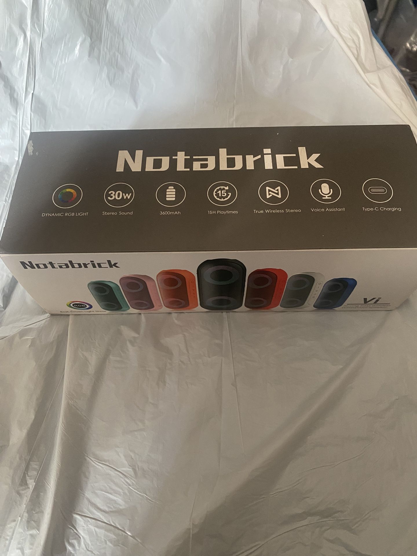 Notabrick Speaker