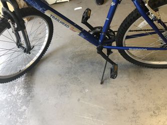 Columbia trailhead sport bike 19.5 for Sale in Fort Lauderdale