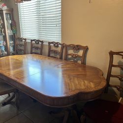 Dining Room Living Table 