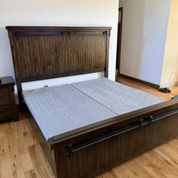 Cal King bedroom Furniture