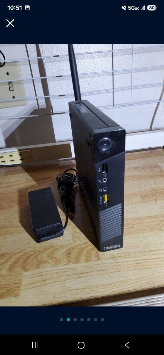 Lenovo ThinkCentre Mini PC. Intel Dual Core 2.40GHz CPU 500GB HDD 8GB Ram Bluetooth Wi-Fi Wireless