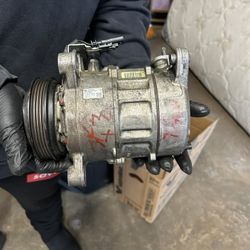 AC Compressor 