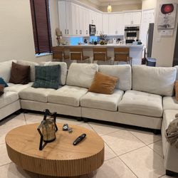 Sectional Couch 