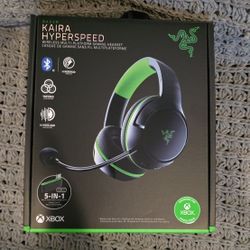 Razer Kaira Hyperspeed Wireless Gaming Headset - Multiplatform 