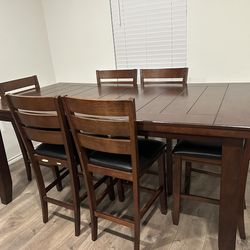 6 Person Dining Table Set