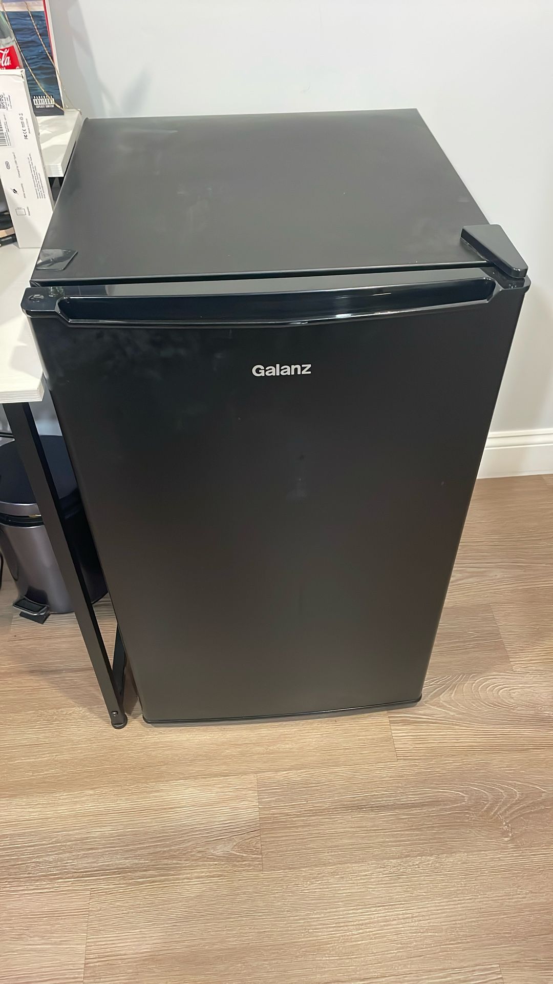 Galanz Mini Fridge