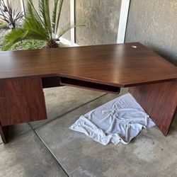 Office Desk 