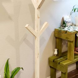 🌱6 Hooks Solid Wood Coat/Hat/Bag/Hanging Rack Tree Stand ::: 65"H X 20"W X 20"D ::: Distressed White